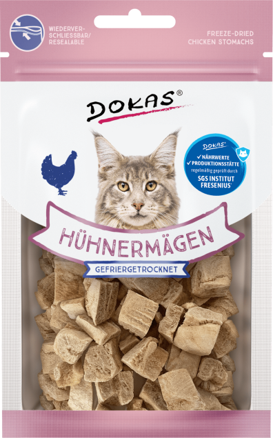 Dokas gefriergetrocknete Hühnermagen-Leckerlis für Katzen. Auf der Verpackung sind Produkt und Katze abgebildet.