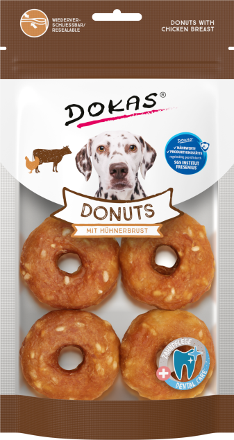 Dokas Hundeleckerlis: Vier Hähnchenbrust-Donuts. Zahnpflege.